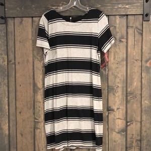 Merona black and gray t-shirt dress.